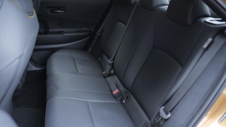 TOYOTA C-HR HATCHBACK 2.0 PHEV Design 5dr CVT